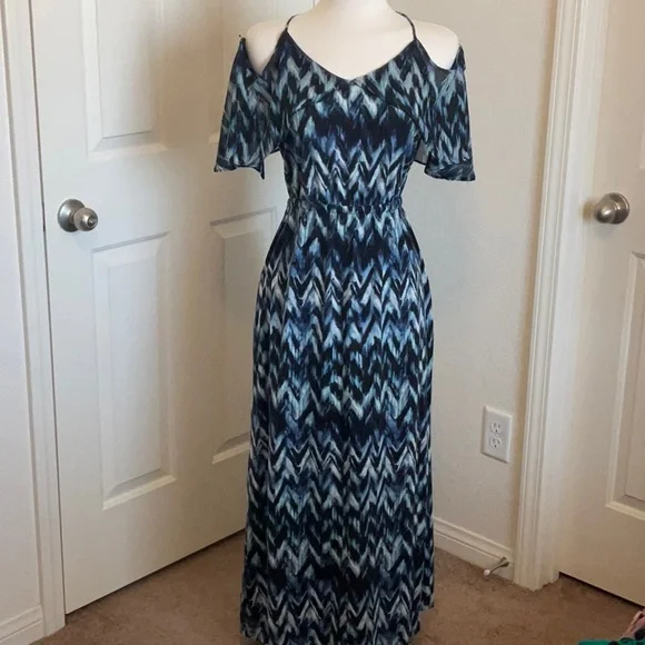NY Collection Blue and White Cold Shoulder Maxi Dress - Picture 1 of 6